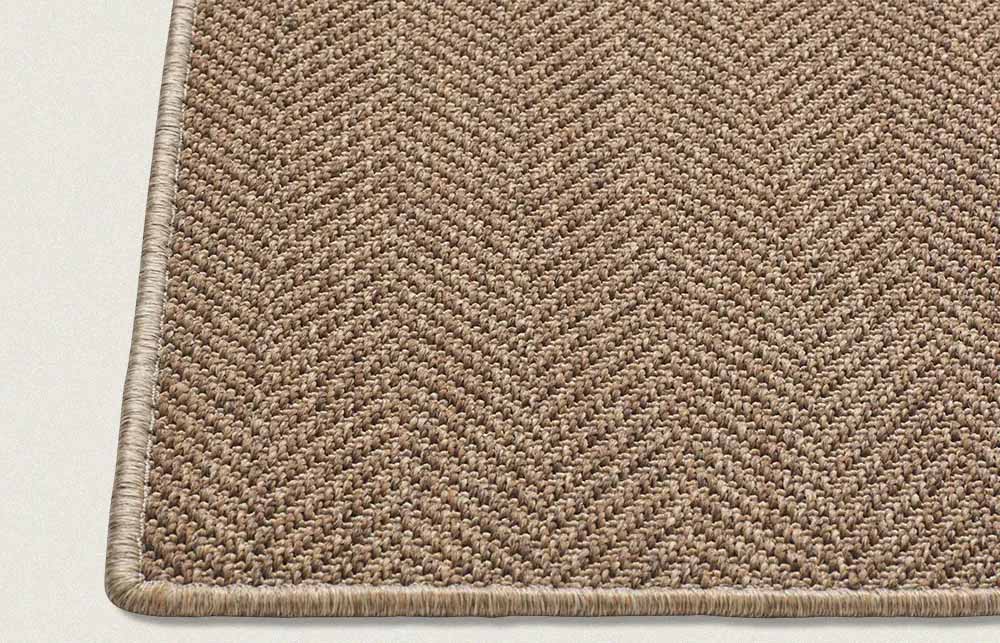 Boxspring-Bettencustom sized sisal rug from LUSOTUFO